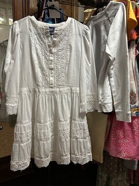 NWT Gap Eyelet Dress